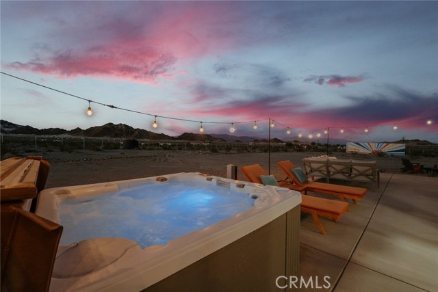 79124 Valle Vista Road, 29 Palms CA: https://media.crmls.org/medias/e8227204-6194-4062-94bb-29fbf783febc.jpg