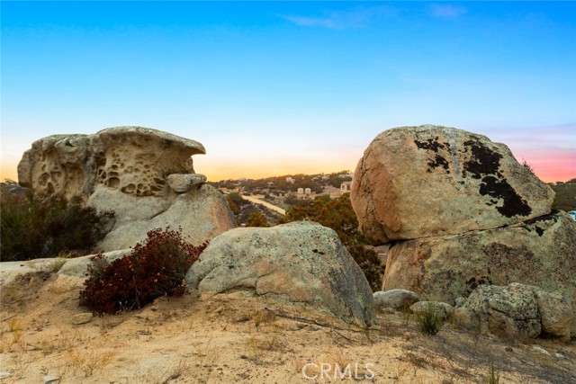 Detail Gallery Image 23 of 37 For 42400 Saddleback Dr, Aguanga,  CA 92536 - 4 Beds | 2 Baths