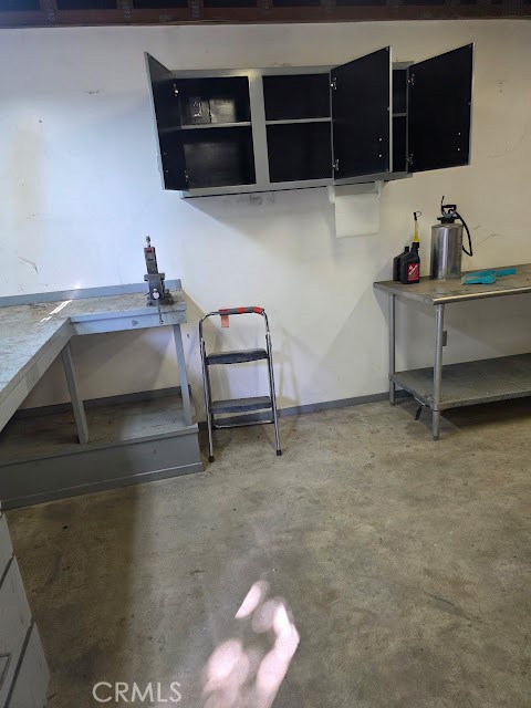 2927 Duffy, San Bernardino CA: https://media.crmls.org/medias/e8239d98-b98e-4717-8049-695fddb14f9d.jpg