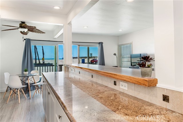 Detail Gallery Image 12 of 54 For 1003 Seal Way, Seal Beach,  CA 90740 - 6 Beds | 4 Baths