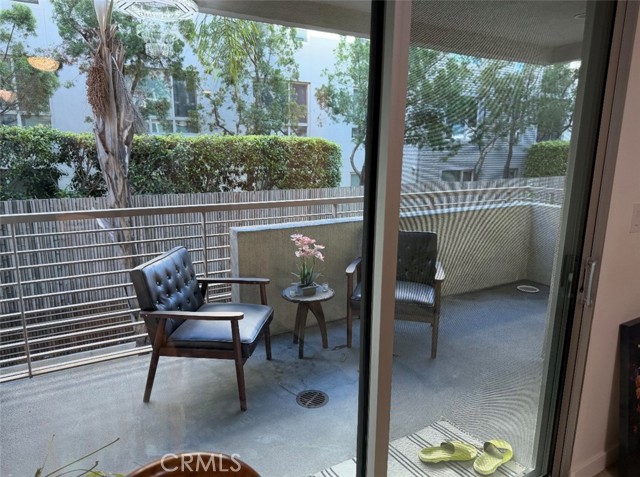 Detail Gallery Image 14 of 24 For 267 S San Pedro #218,  Los Angeles,  CA 90012 - 2 Beds | 2 Baths