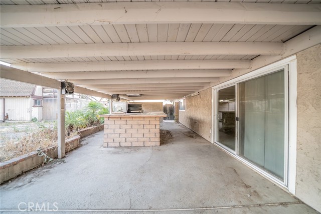 Detail Gallery Image 18 of 28 For 11220 Puente Way, Jurupa Valley,  CA 91752 - 4 Beds | 3 Baths