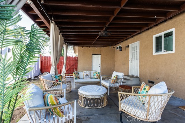 Detail Gallery Image 26 of 34 For 722 S Sycamore, Rialto,  CA 92376 - 3 Beds | 2 Baths