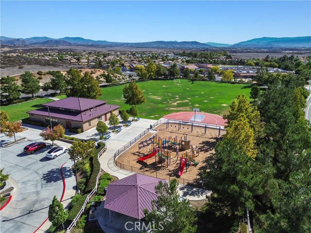 Detail Gallery Image 16 of 56 For 38160 Spring Canyon Dr, Murrieta,  CA 92563 - 5 Beds | 4 Baths