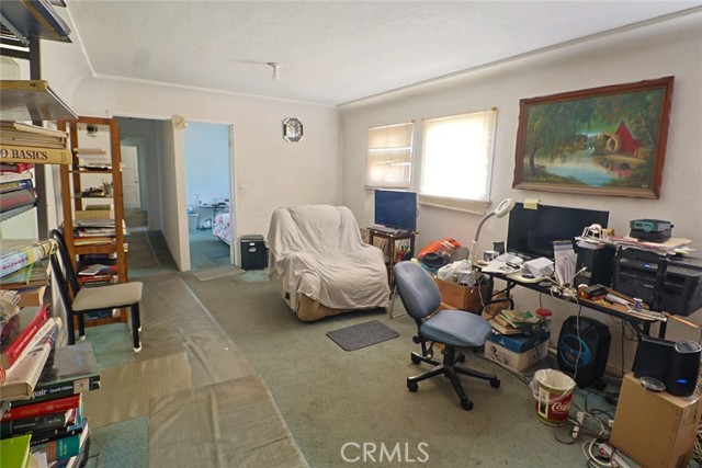 8005 Oleander, Fontana CA: https://media.crmls.org/medias/e8262eed-2264-404d-a44b-6741b6ef1da9.jpg