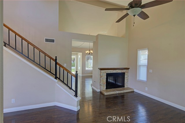 Detail Gallery Image 13 of 46 For 26691 Kicking Horse Dr, Corona,  CA 92883 - 3 Beds | 2/1 Baths