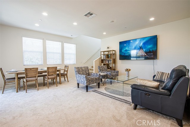 Detail Gallery Image 2 of 31 For 1509 Granada Rd, Upland,  CA 91786 - 4 Beds | 3/1 Baths