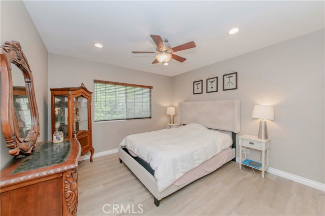 706 Nancy Lane, Fullerton CA: https://media.crmls.org/medias/e827545c-8829-484f-b714-c479c72c06af.jpg