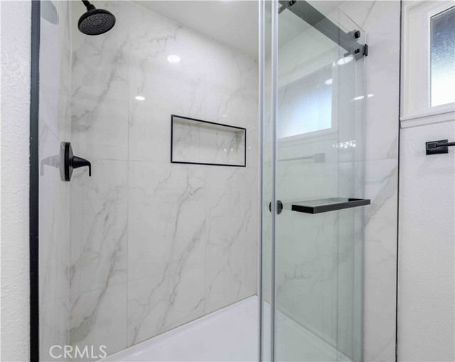 Detail Gallery Image 24 of 33 For 21142 Miramar Ln, Huntington Beach,  CA 92646 - 3 Beds | 2 Baths