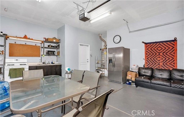 901 Misty Harbor Drive, Livingston CA: https://media.crmls.org/medias/e827dddd-acd7-4296-a52b-405c23346168.jpg