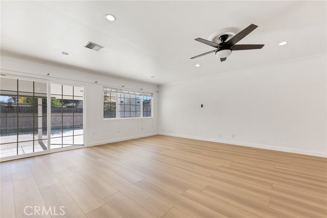 Detail Gallery Image 12 of 24 For 20430 Lanark, Winnetka,  CA 91306 - 3 Beds | 2 Baths