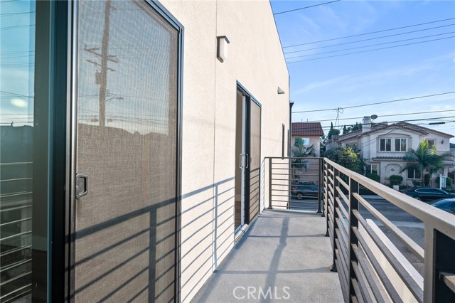 2321 Vanderbilt Lane, Redondo Beach, California 90278, 6 Bedrooms Bedrooms, ,2 BathroomsBathrooms,Residential,Sold,Vanderbilt,CV20231019