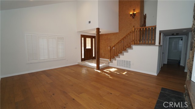 Image 6 of 45 For 24530 Breckenridge Place