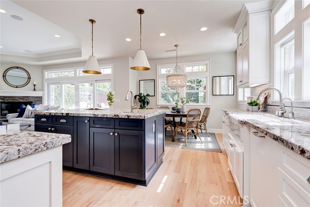 2408 Walnut Avenue, Manhattan Beach, California 90266, 5 Bedrooms Bedrooms, ,3 BathroomsBathrooms,Residential,Sold,Walnut,SB21207694