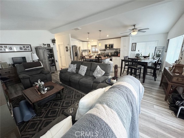 Detail Gallery Image 19 of 34 For 2755 Arrow Hwy #52,  La Verne,  CA 91750 - 3 Beds | 2 Baths