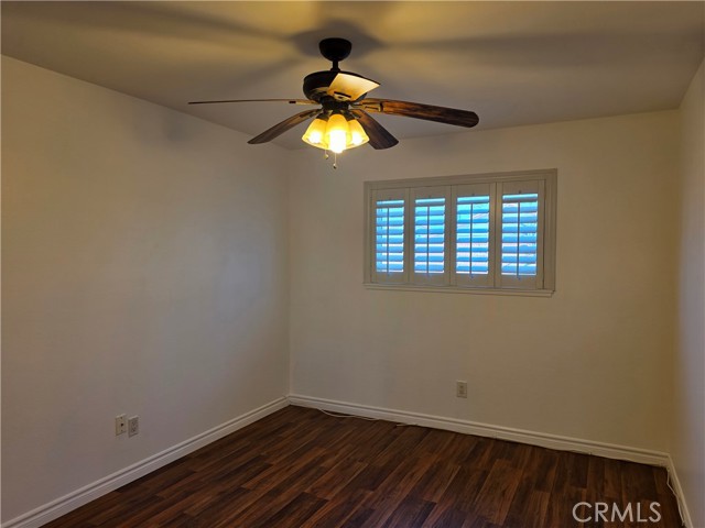 10626 Braeswood Way, Stanton CA: https://media.crmls.org/medias/e82a8d54-4729-4009-8190-ee1a01da2789.jpg