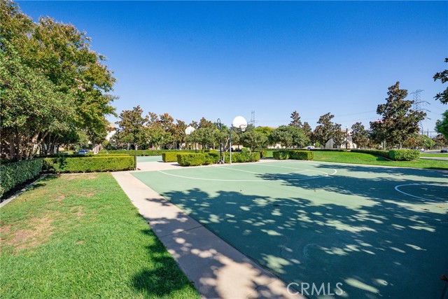 Detail Gallery Image 34 of 37 For 3249 S Edenglen Ave #1,  Ontario,  CA 91761 - 2 Beds | 2 Baths