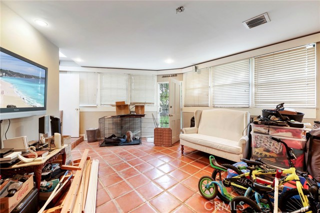 Detail Gallery Image 15 of 27 For 415 Cortez Rd, Arcadia,  CA 91007 - 3 Beds | 3 Baths