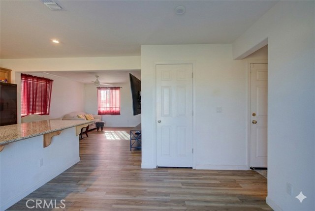 Detail Gallery Image 6 of 27 For 2010 Conadria Ave, Chowchilla,  CA 93610 - 4 Beds | 2 Baths