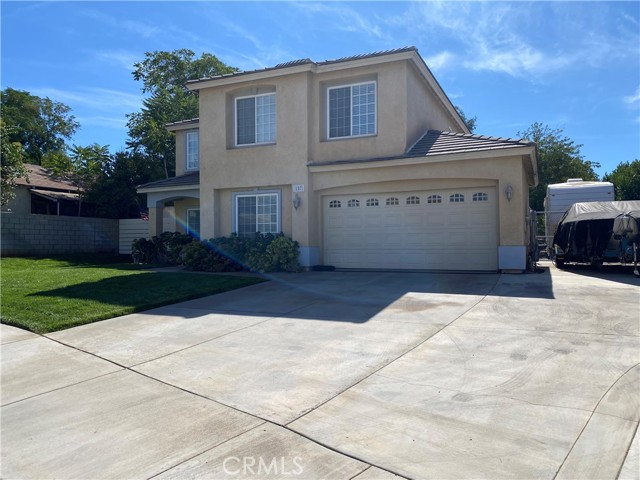 Detail Gallery Image 3 of 48 For 187 Pinewood Ct, Calimesa,  CA 92320 - 5 Beds | 3/1 Baths