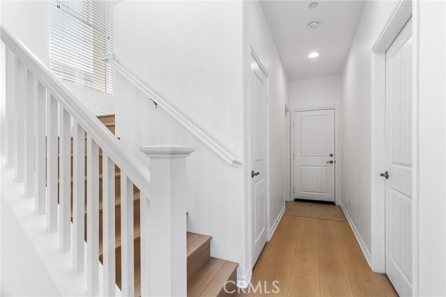 Detail Gallery Image 20 of 35 For 22756 Meyler St, Torrance,  CA 90502 - 5 Beds | 3 Baths