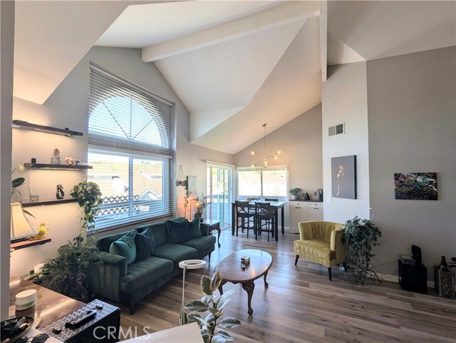 Detail Gallery Image 4 of 37 For 26857 Claudette #134,  Canyon Country,  CA 91351 - 2 Beds | 2 Baths