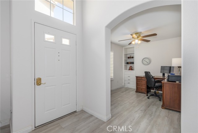 5992 Eagle Trace, Banning CA: https://media.crmls.org/medias/e83058e1-f101-4e9e-a9c0-4dcfb5e7285d.jpg