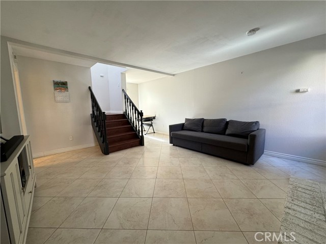 Detail Gallery Image 7 of 21 For 9854 Madera Ct, Rancho Cucamonga,  CA 91730 - 2 Beds | 2/1 Baths