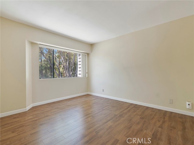 1184 South Westlake Blvd. photo 16