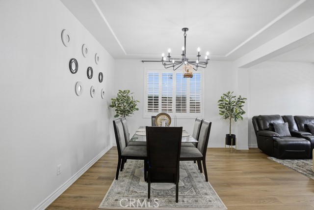 Detail Gallery Image 7 of 59 For 6865 Hop Clover, Corona,  CA 92880 - 5 Beds | 4 Baths