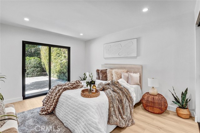 6847 Katherine, Van Nuys CA: https://media.crmls.org/medias/e83263d2-d035-4a0b-8fbd-0d0aec8f0c6c.jpg