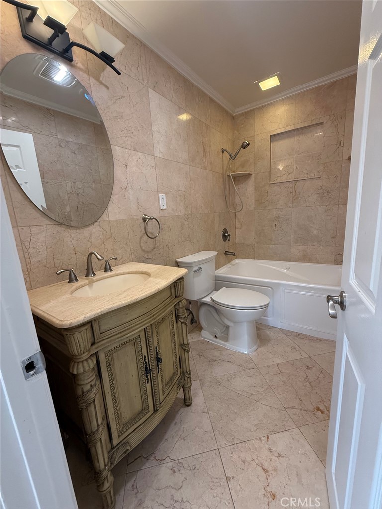 MLS #SR25265428 image #9