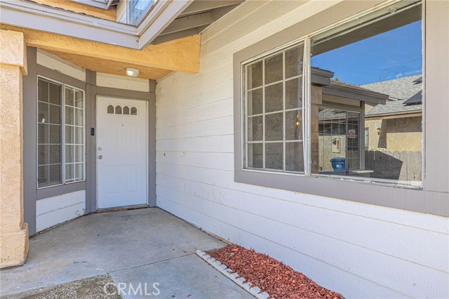 43602 Serenity Court, Lancaster CA: https://media.crmls.org/medias/e83363df-7683-4834-aeb7-cf2dc9d03883.jpg
