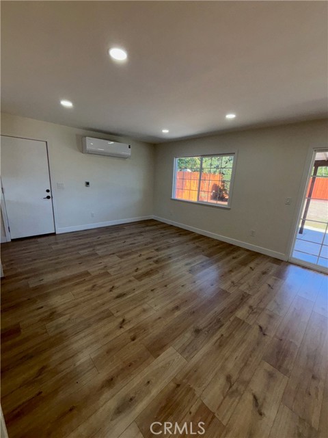 Detail Gallery Image 12 of 33 For 6520 Debs, West Hills,  CA 91307 - 3 Beds | 2 Baths