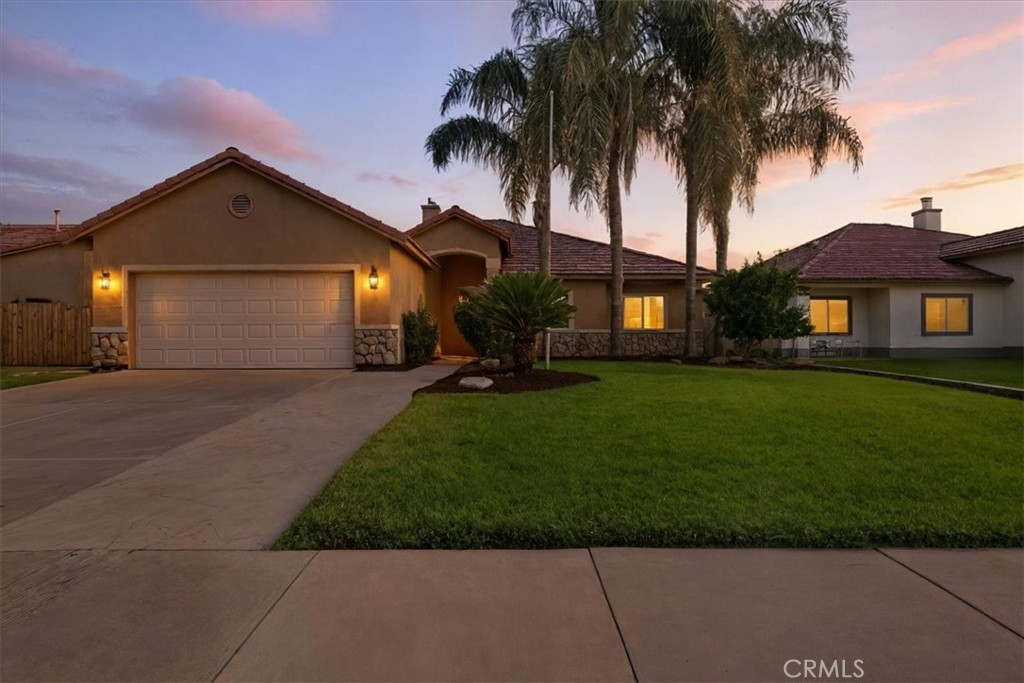 2104 Franklin Way