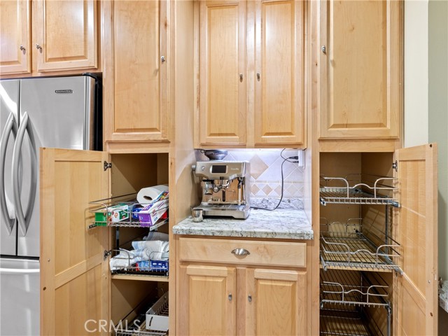 Detail Gallery Image 20 of 41 For 438 Valley Rd, Crestline,  CA 92325 - 3 Beds | 2/1 Baths