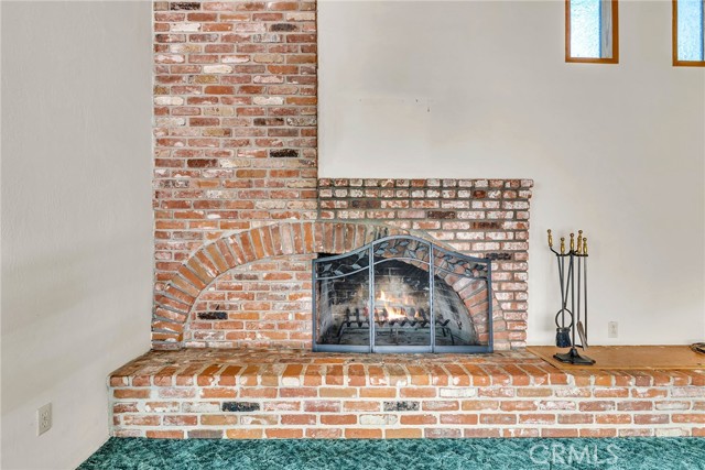 25405 Point Of Rocks Drive, Idyllwild CA: https://media.crmls.org/medias/e836392e-db34-4bd3-b3e6-f0dfa51d8f48.jpg