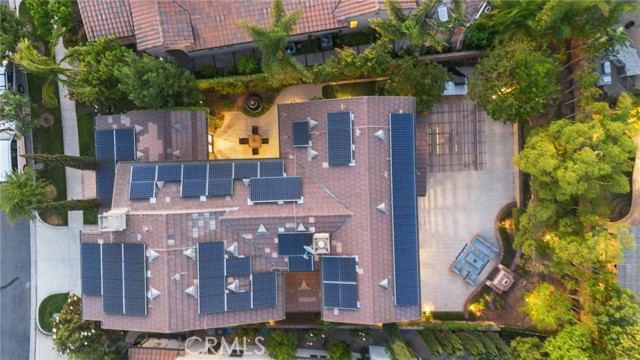 31 Prairie, Irvine CA: https://media.crmls.org/medias/e8368530-705c-400c-a98d-29fe50f103b6.jpg