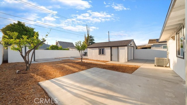 Detail Gallery Image 15 of 21 For 1666 Riverside Ave, Colton,  CA 92324 - 3 Beds | 1 Baths