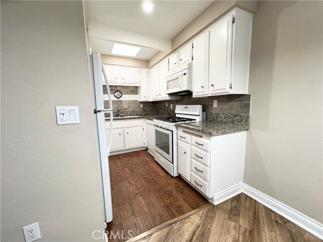 Detail Gallery Image 26 of 56 For 1003 Occidental Cir, Redlands,  CA 92374 - 2 Beds | 1 Baths