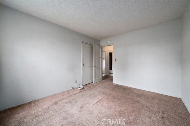 312 W 234th Place, Carson CA: https://media.crmls.org/medias/e8387fec-5518-4c29-98c4-6415a8b3d12a.jpg