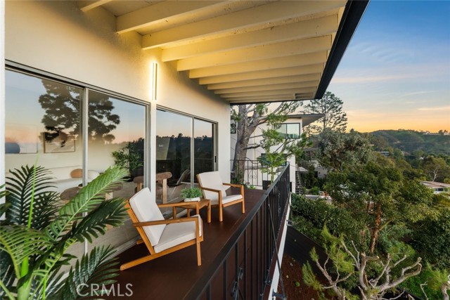 Detail Gallery Image 55 of 75 For 7426 Mulholland Dr, Los Angeles,  CA 90046 - 2 Beds | 2 Baths