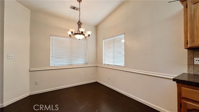 Detail Gallery Image 12 of 31 For 4509 Kaytlain Ave, Bakersfield,  CA 93313 - 3 Beds | 2 Baths