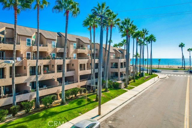 Detail Gallery Image 8 of 73 For 1200 Pacific Coast #424,  Huntington Beach,  CA 92648 - 1 Beds | 1 Baths