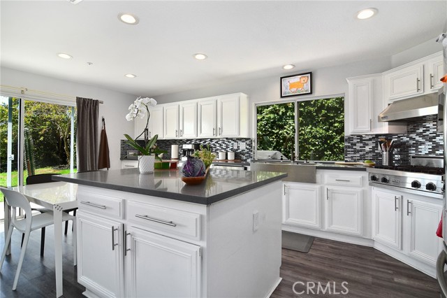 24574 Overland, West Hills CA: https://media.crmls.org/medias/e83ac35e-dc98-4dd8-9f28-d83d40239d93.jpg