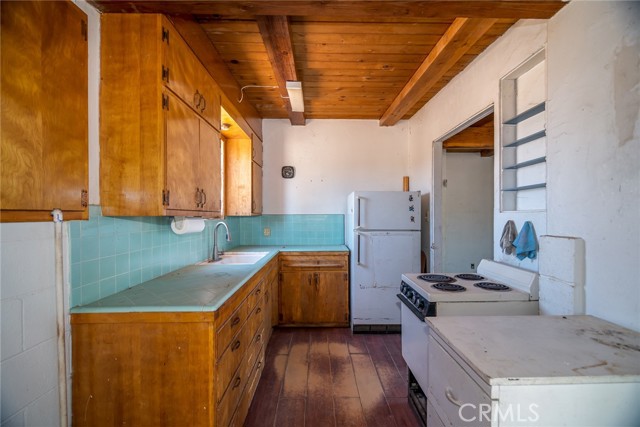 Detail Gallery Image 43 of 53 For 1676 Avalon, Yucca Valley,  CA 92284 - – Beds | – Baths