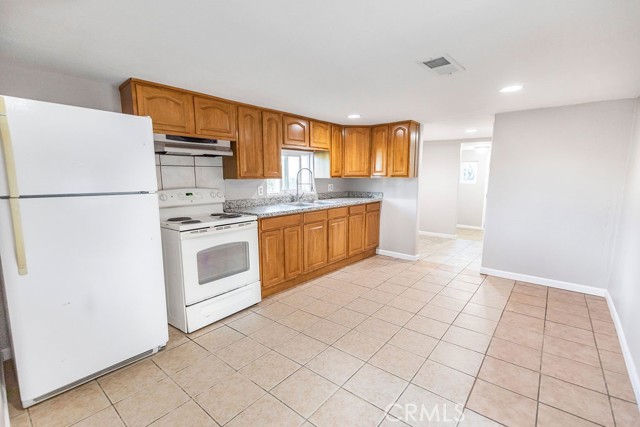 Detail Gallery Image 7 of 27 For 5867 Eucalyptus Ave, Winton,  CA 95388 - 4 Beds | 2 Baths