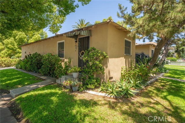 903 N Eleanor Street, Pomona CA: https://media.crmls.org/medias/e83b9110-2284-4e81-8b52-2d4c70de5d43.jpg