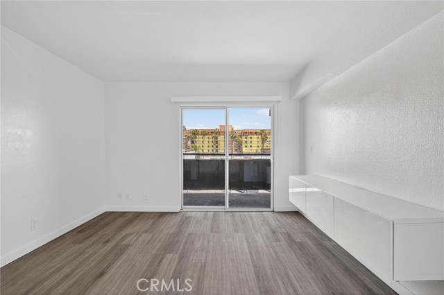Detail Gallery Image 6 of 20 For 1450 Locust Avenue #301,  Long Beach,  CA 90813 - 1 Beds | 1 Baths