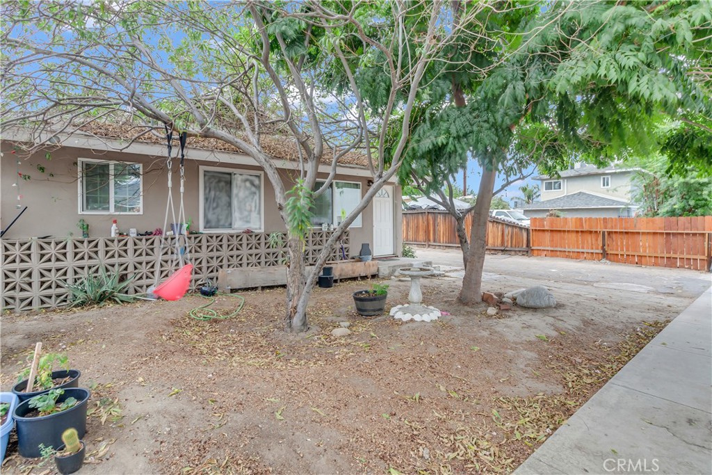 229 South Buena Vista